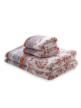 ENVIE Jacquard Velour Bath Towel   - Raymond Home Gifting Collection